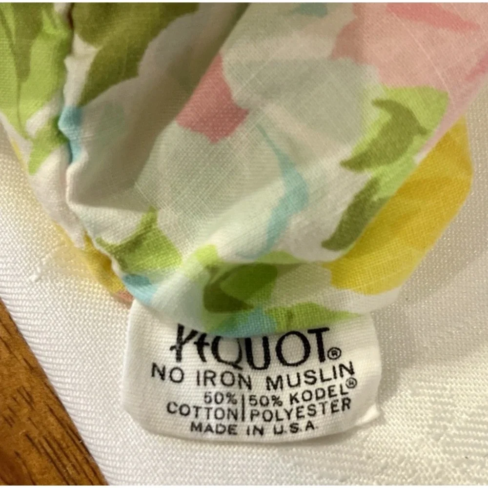 Pequot Floral Twin Fitted Sheet Only Cottage Core, Granny Core 39/76